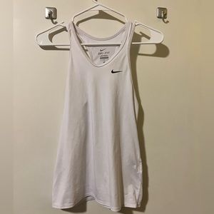 nike dry fit running top white in a size large